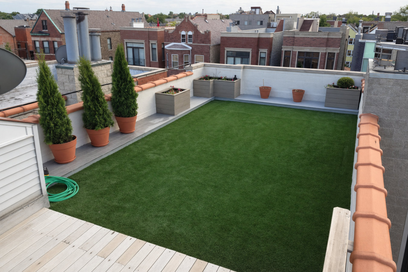 Turf for rooftop gardens in Covina, CA